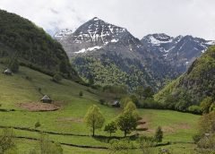 pyrenees-mountains