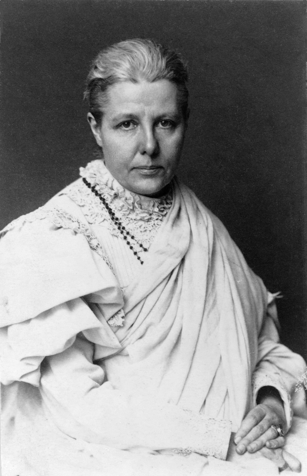 Annie Besant-1