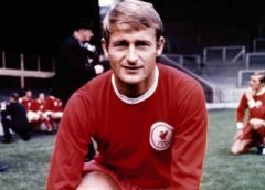 Roger Hunt-1