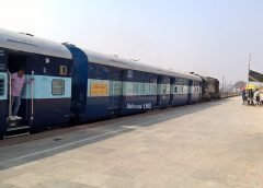 turist and astha special train