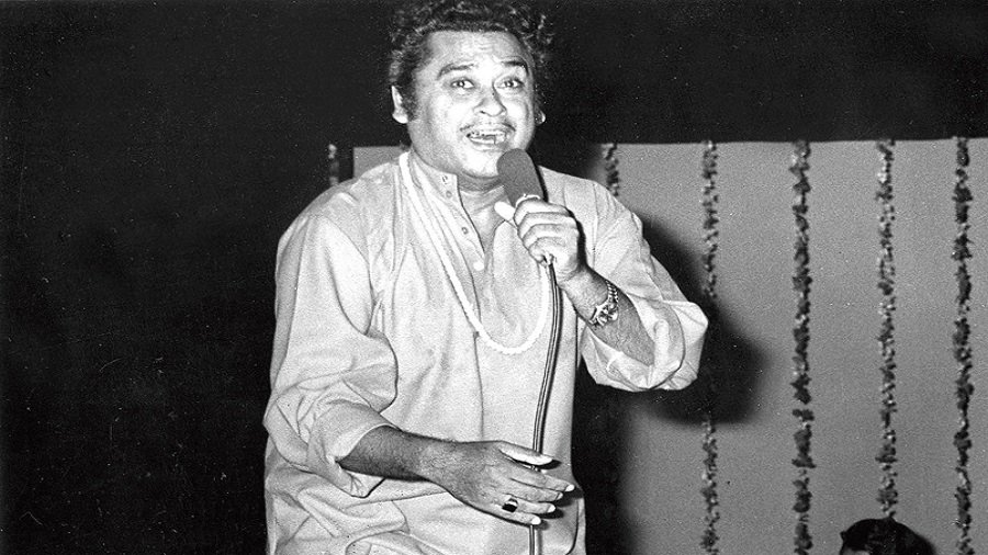 Kishore Kumar.