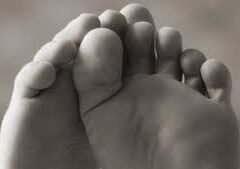 Signs of health in the feet